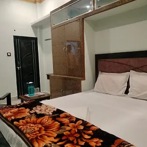 Nidhivan P. Guest house