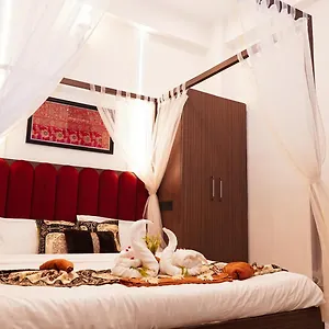 Mangalmay Kashi Near Kashi Vishwanath Nd Ganga Ghat Guest house