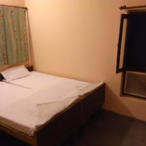Mishra Guest house
